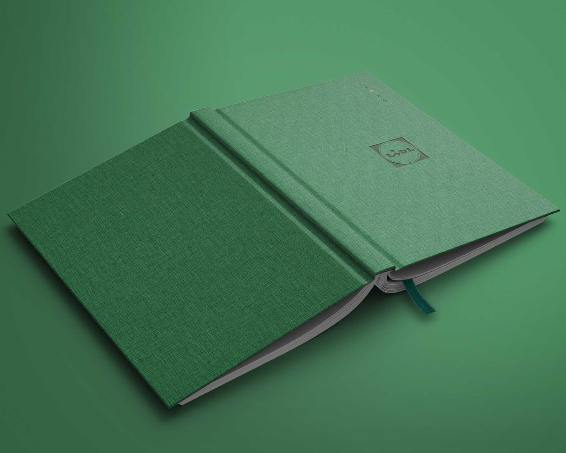 Realizacje personalizowanych kalendarzy książkowych LIDL